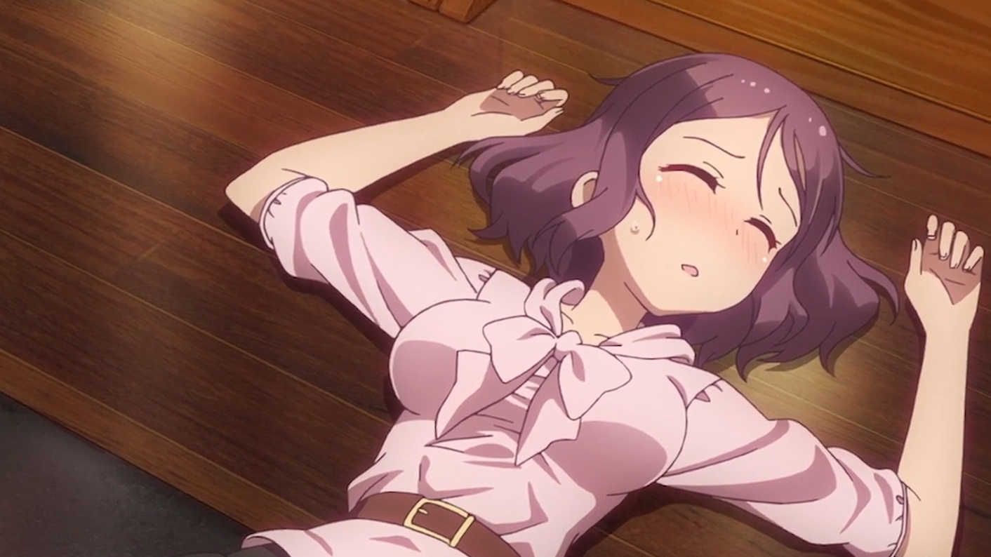 醉 酒 少 女